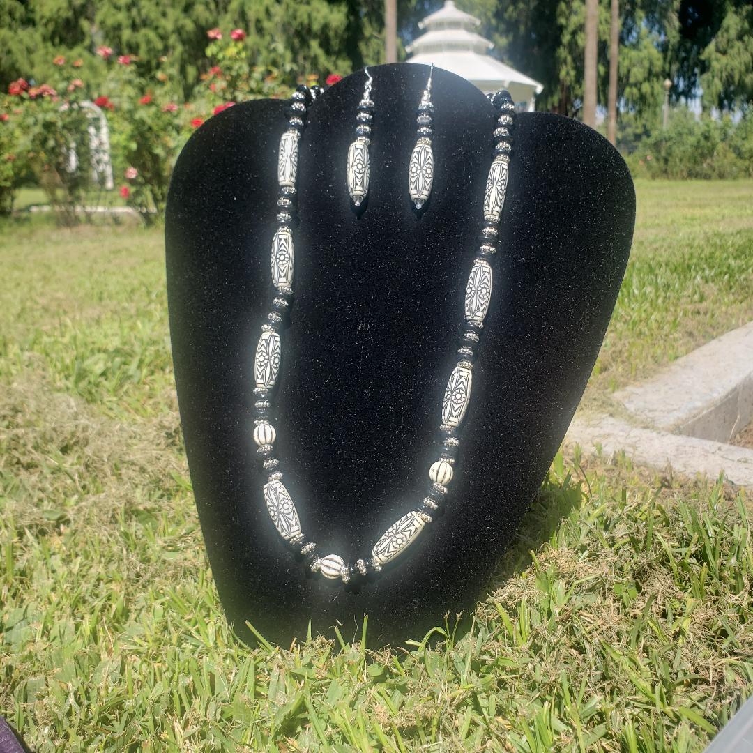 Black and White African Bead Necklace & Earring Set